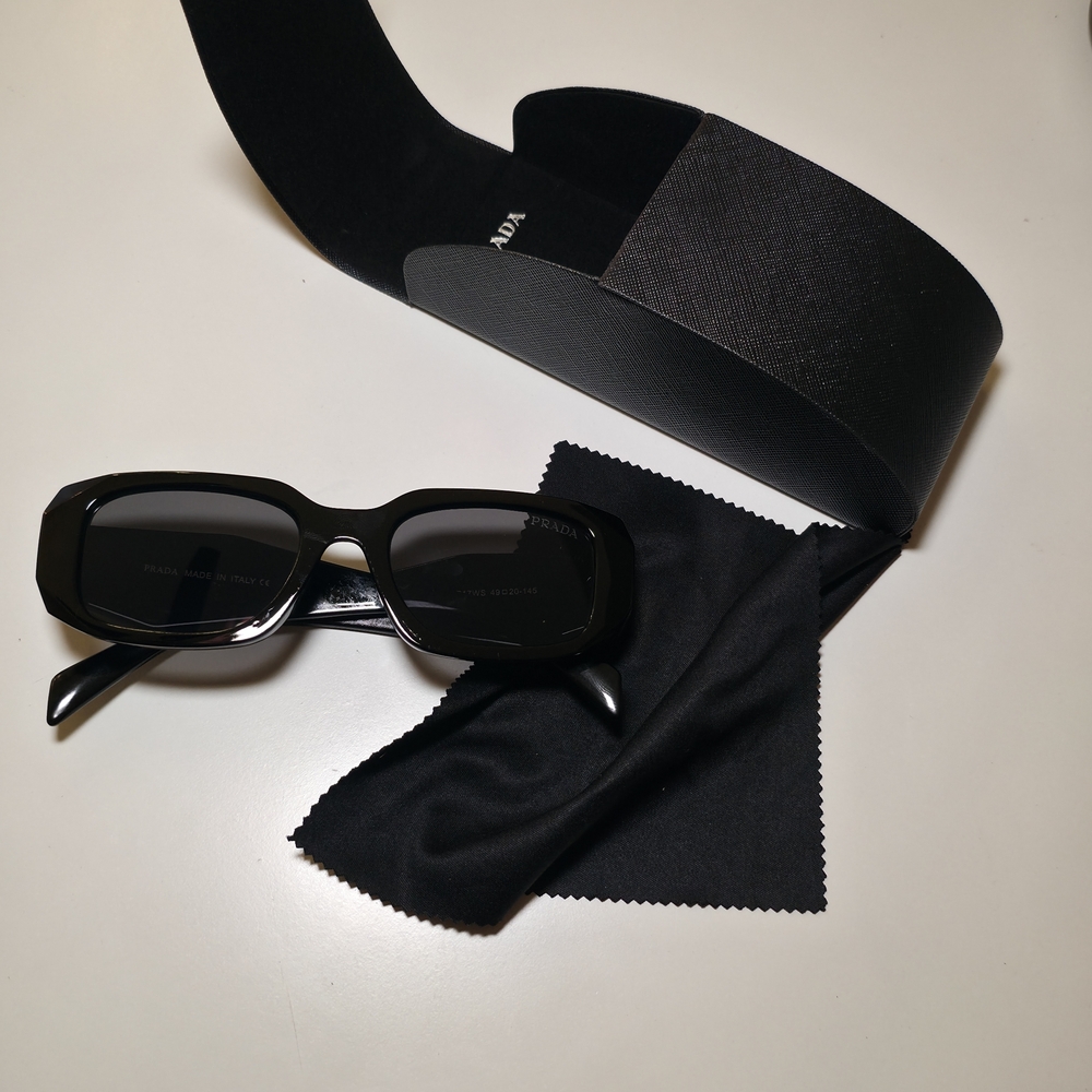 Prada‎ PR 17WS Sunglasses